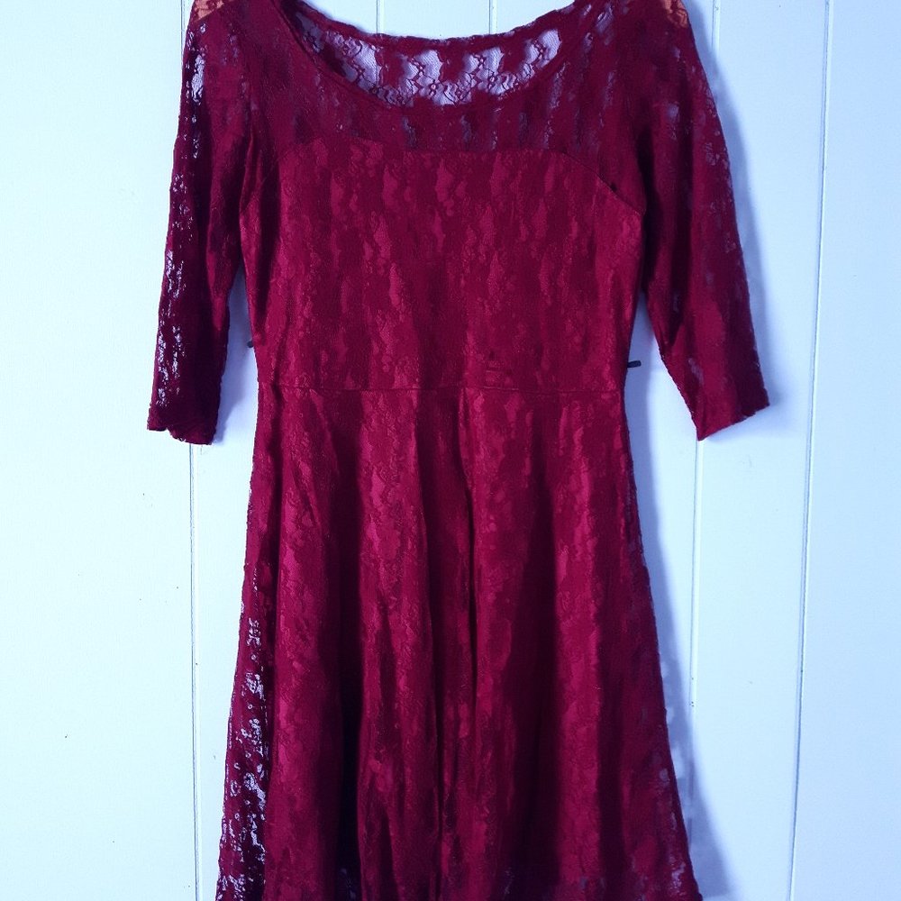 🌸 3 for $20 🌸 NWOT Burgundy Lace Dress - Picture 1 of 4